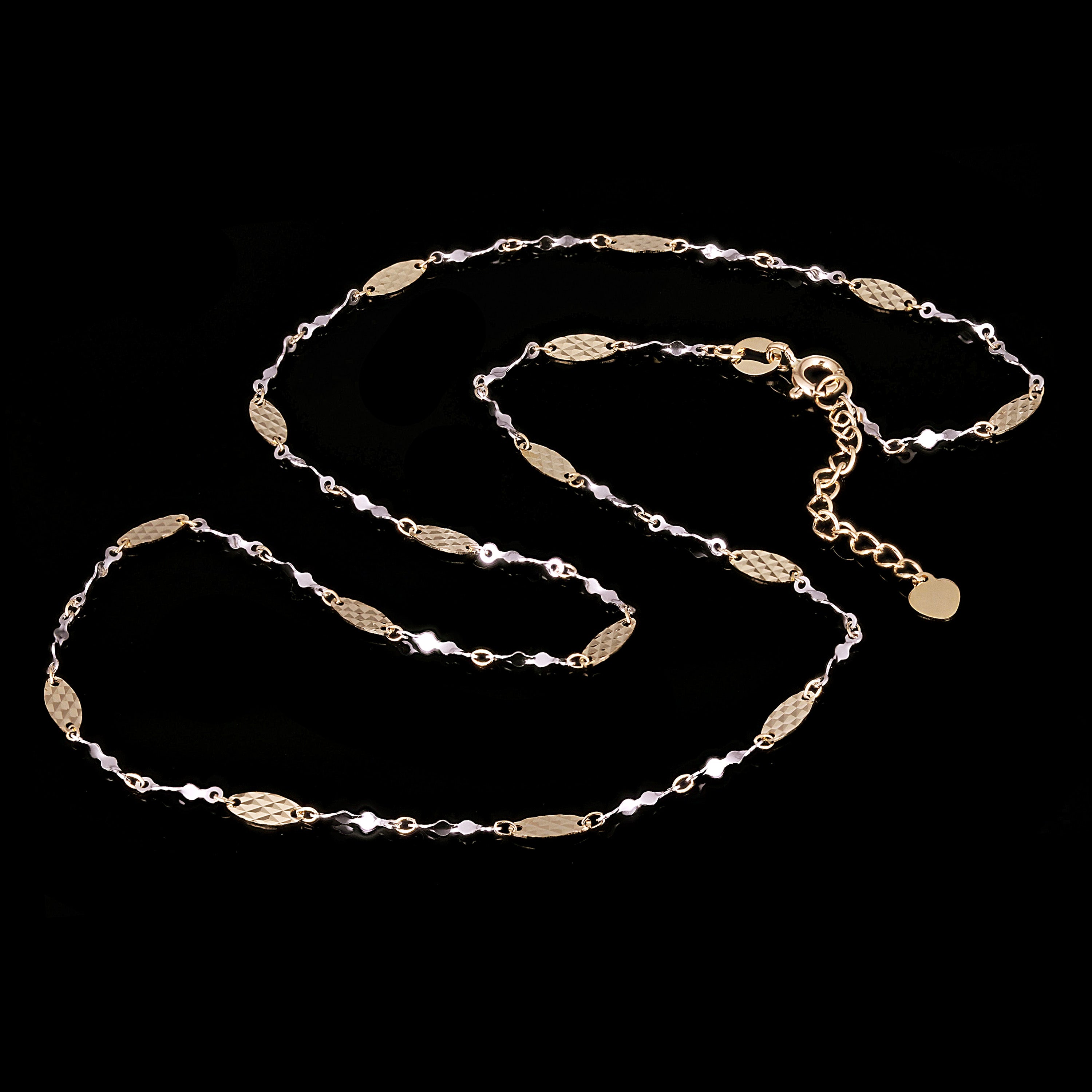 Italian Two Tone Gold Diamond Cut Oval and Twisted Link Necklace 16" 2.4 grams