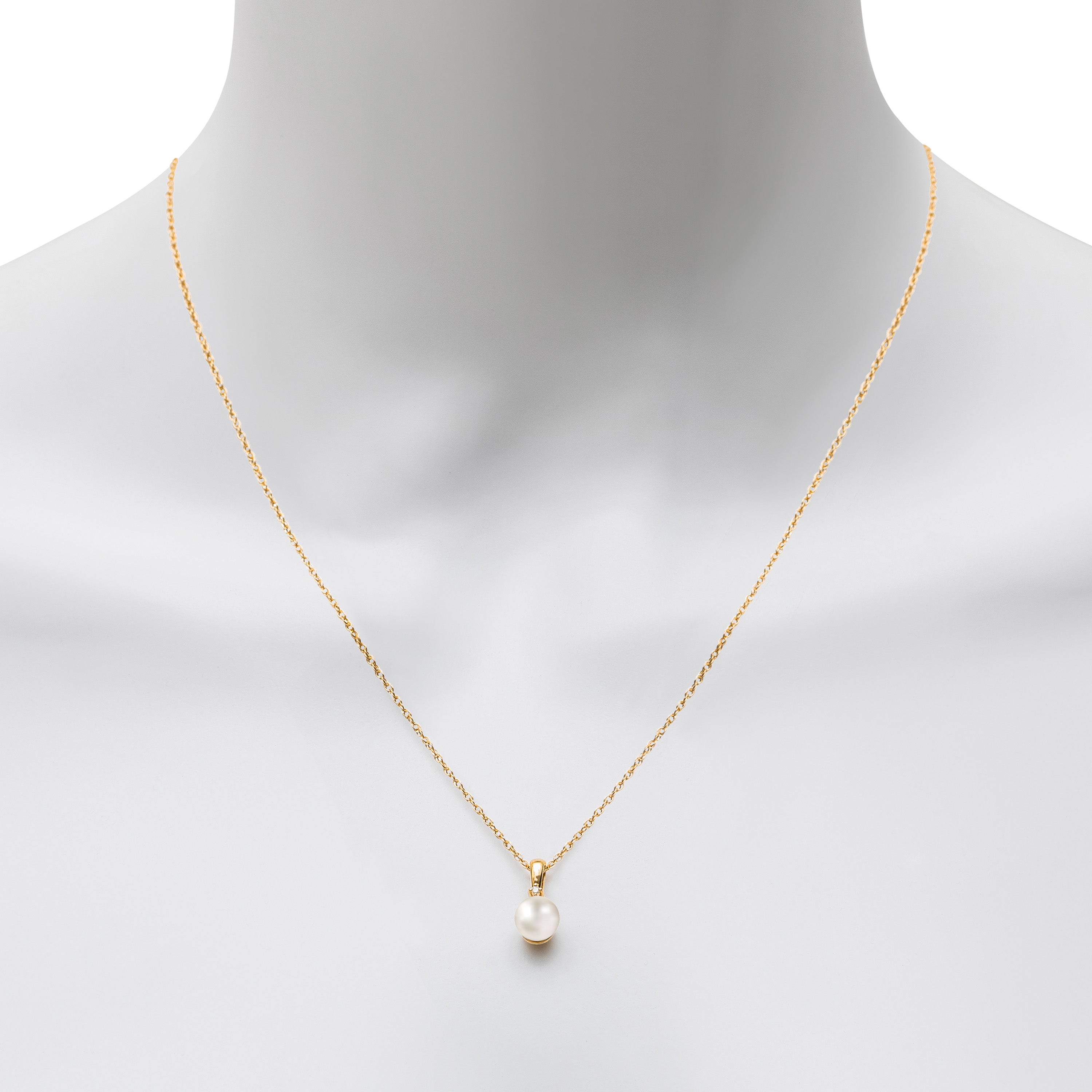 14k Yellow Gold Diamond & Freshwater Pearl Pendant Necklace 18"