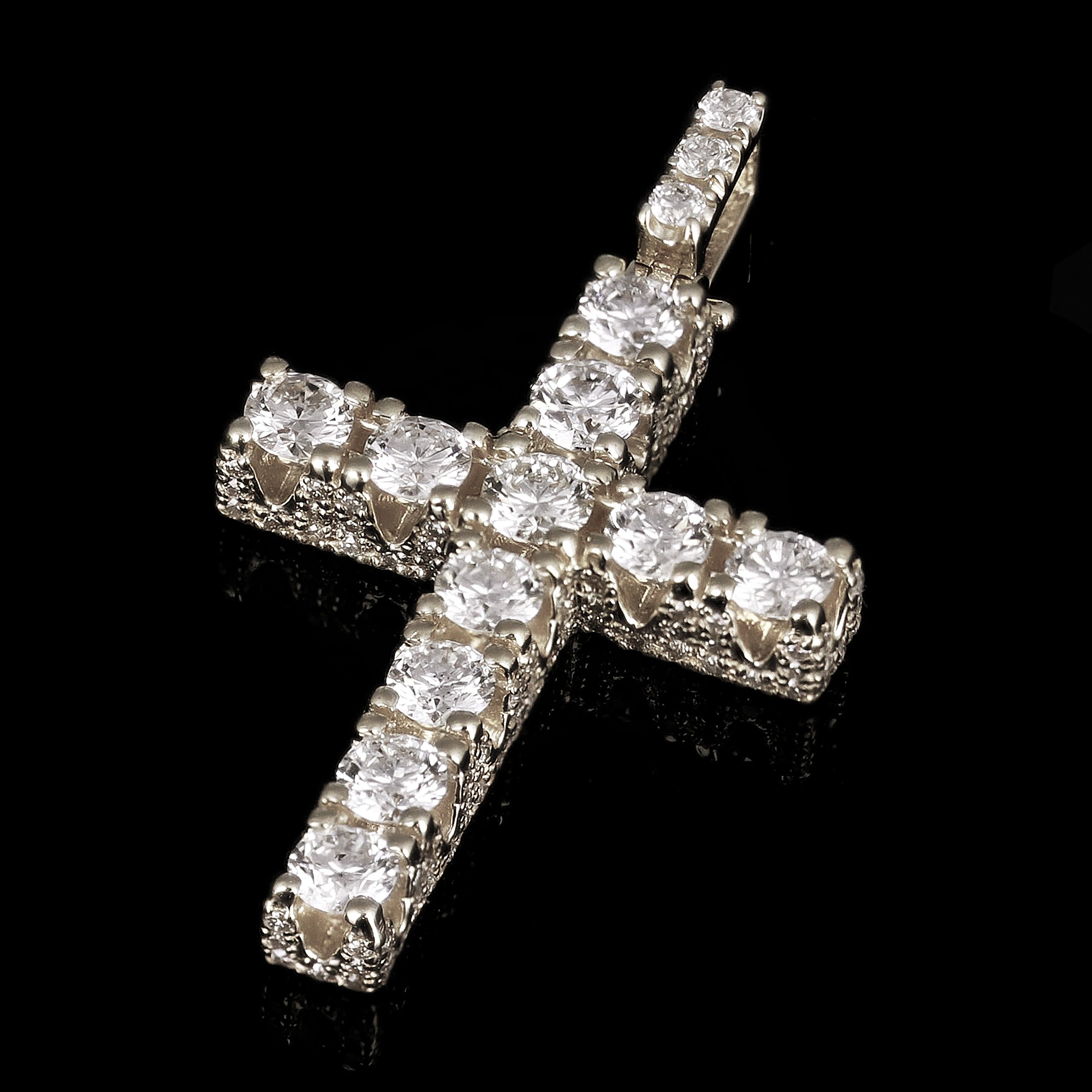 14k White Gold 1.79ctw Diamond Cross Pendant Iced Out - White