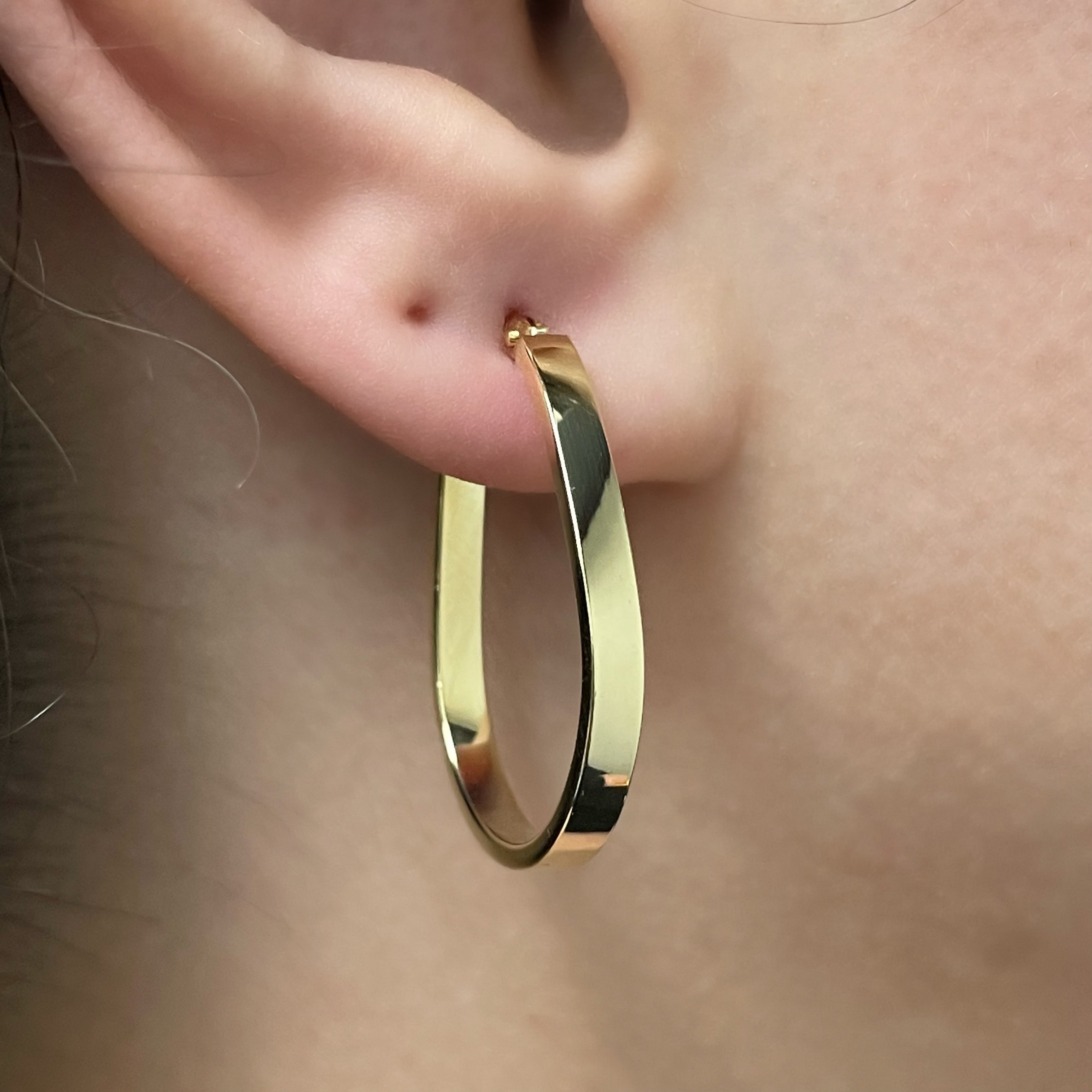 Italian 14k Yellow Gold Oblong Oval U-Shaped Hoop Earrings 1.1" 2.9mm 2 grams