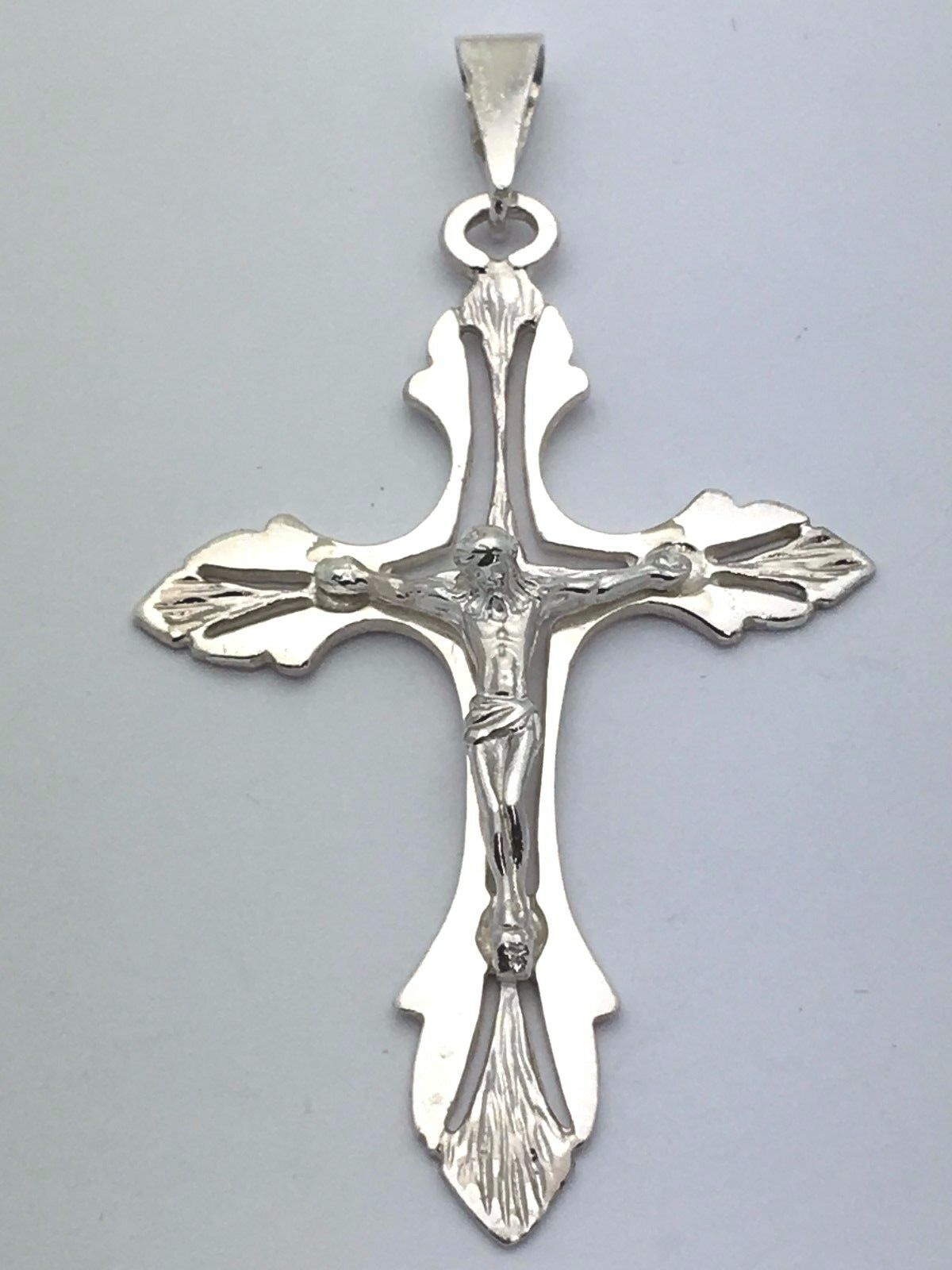 925 Sterling Silver Christian Jesus Christ Catholic Crucifix Cross Pendant