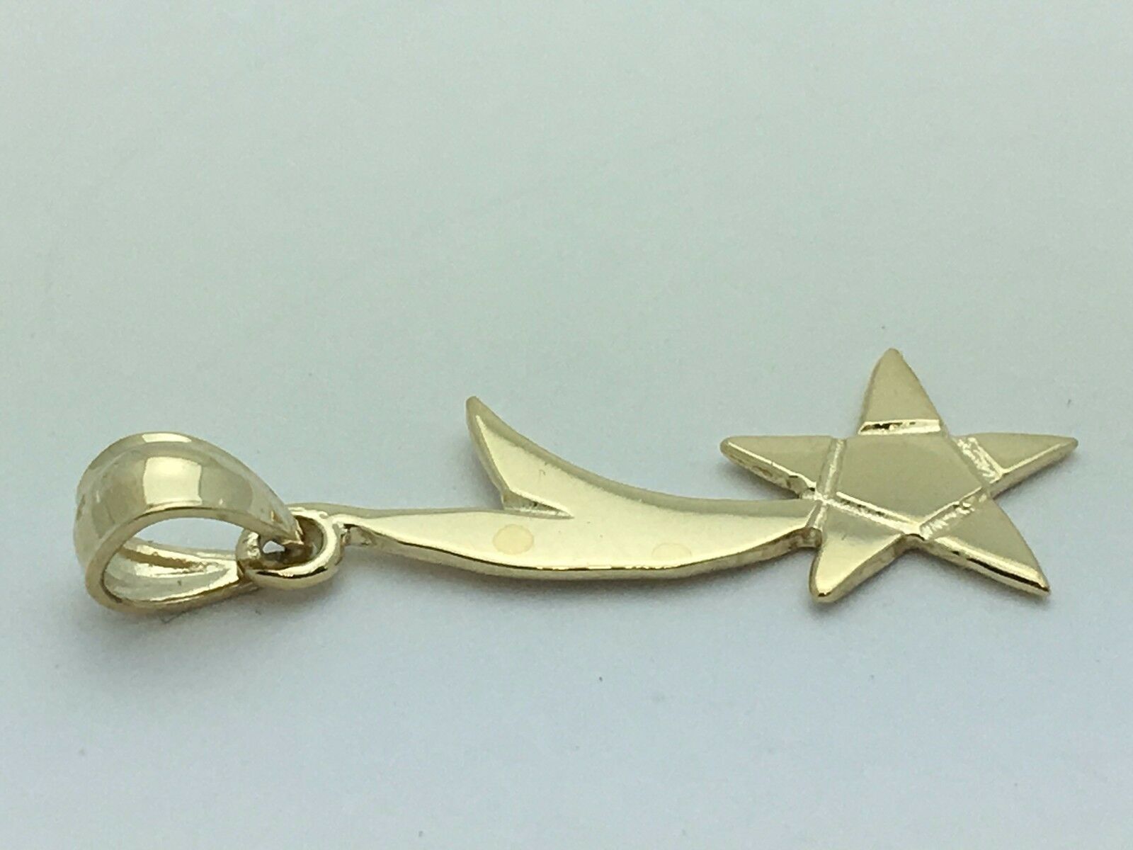 14k Yellow Gold Solid Shooting Star Charm Pendant 1.1 grams