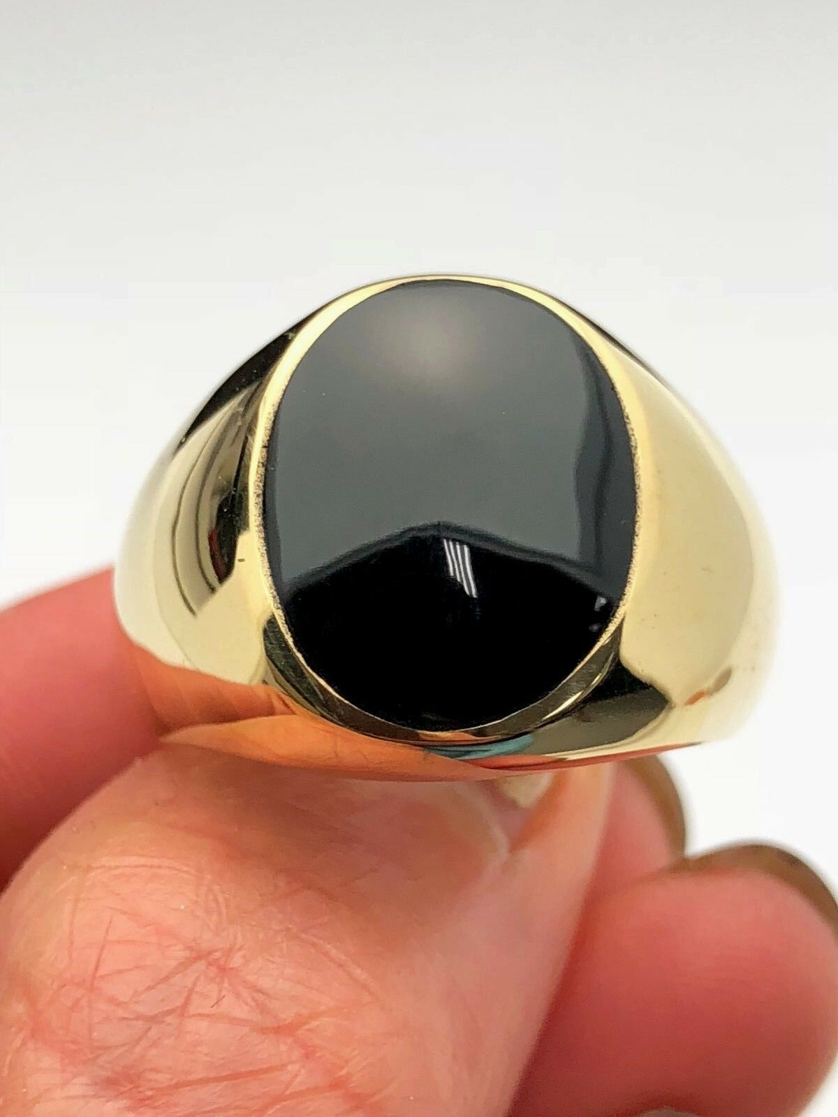 Men's 14k Yellow Gold Oval Black Onyx Ring Size 10 11grams
