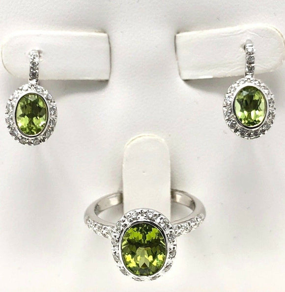 18k White Gold Natural Diamond & Peridot Drop Earrings & Ring Size 7 Jewelry Set