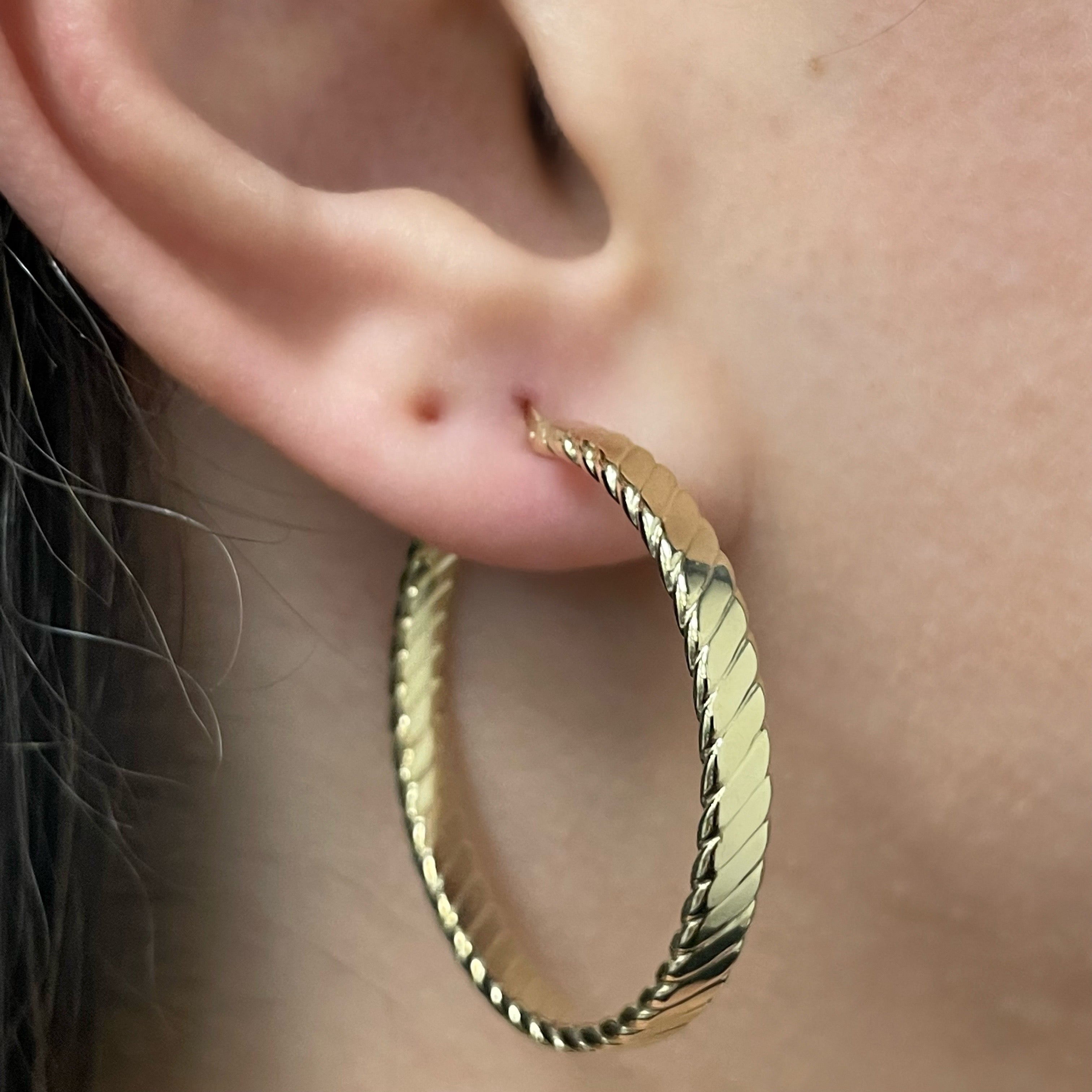 Italian 14k Yellow Gold Hollow Flat Rope Hoop Earrings 1.4" 4mm 3.7 grams