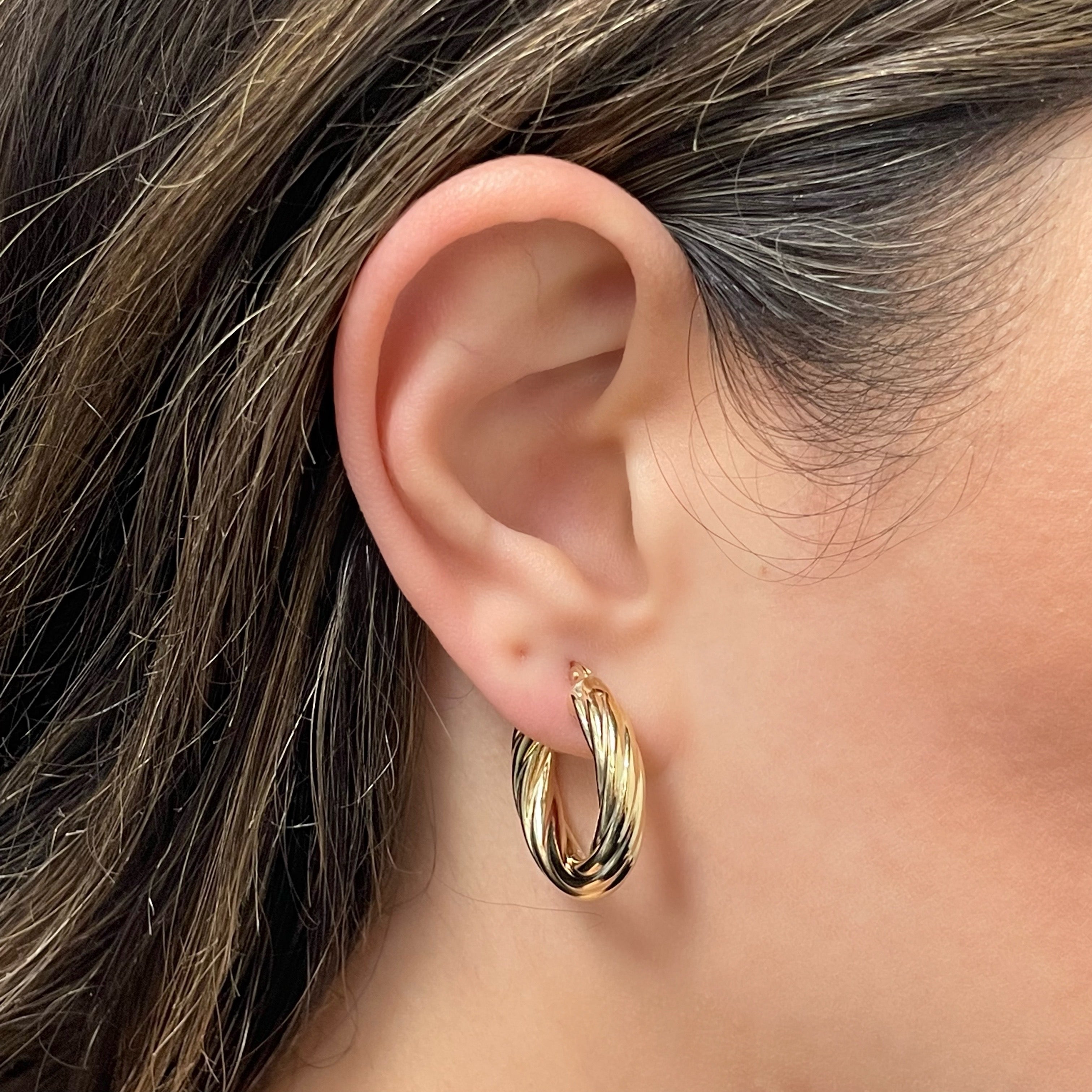 Italian 14k Yellow Gold Twisted 4.9mm 1" Diameter Round Hoop Earrings 3.5 grams