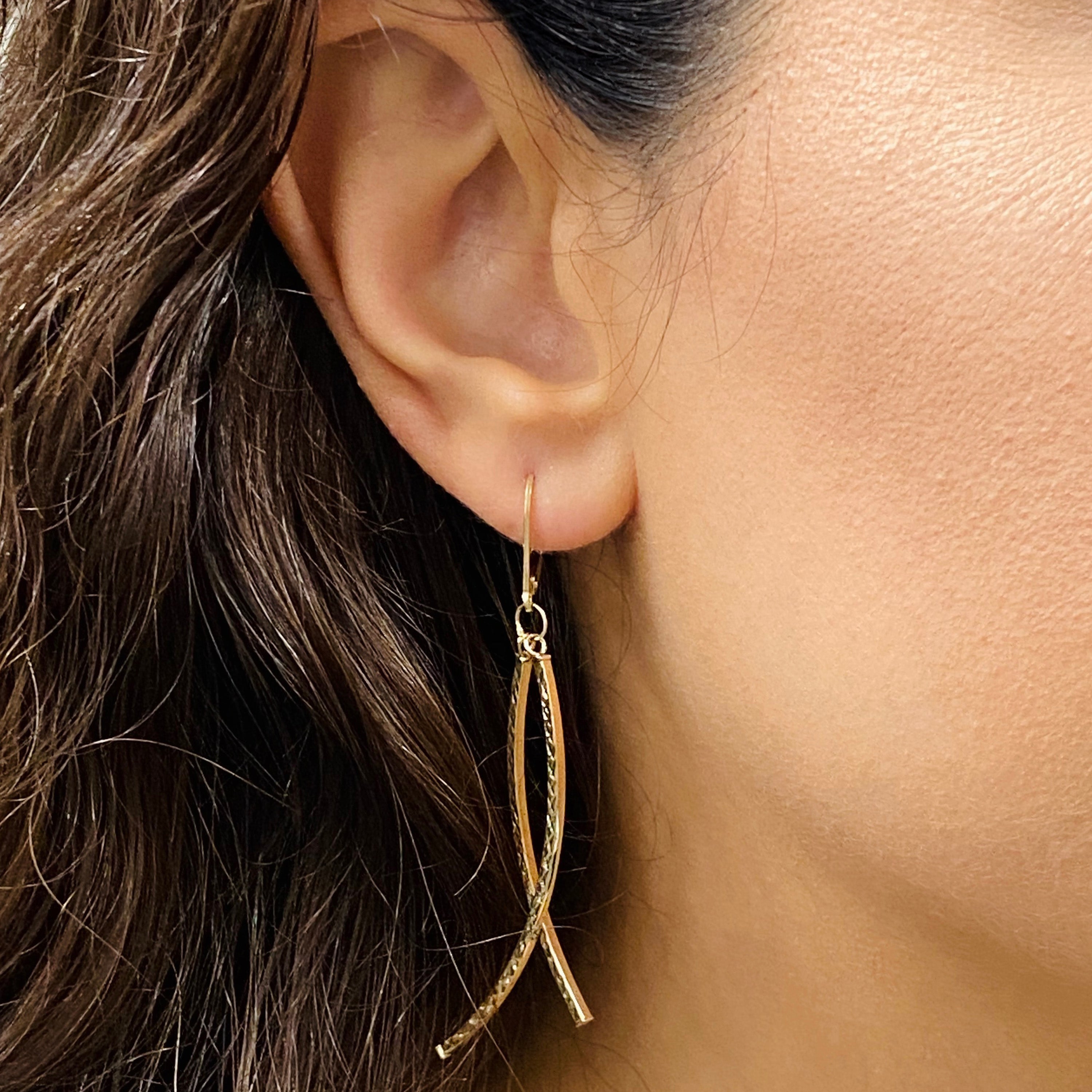 Italian 14k Yellow Gold Bright Shine Diamond Cut Infinity Dangle Earrings 2.7"