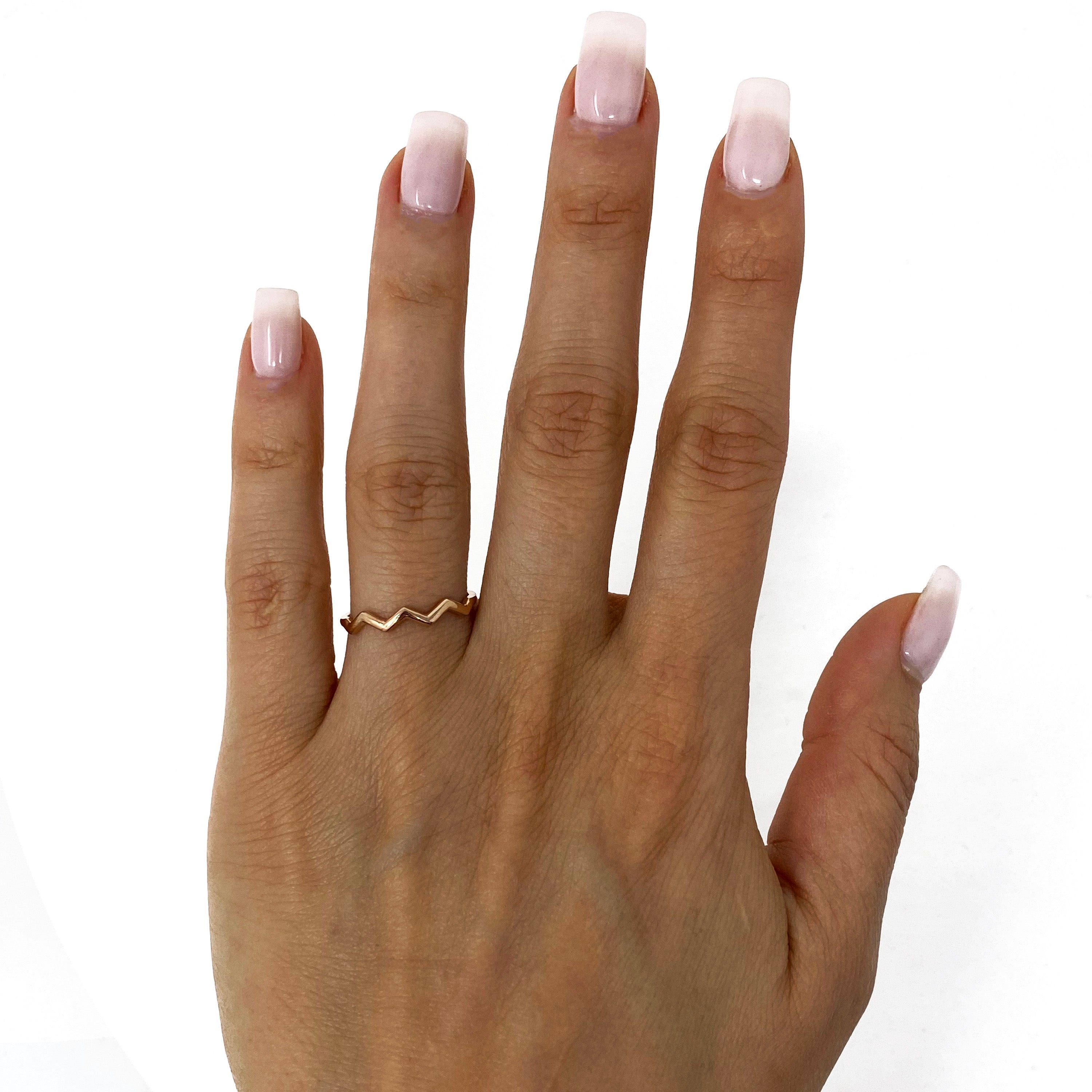 14k Rose Gold Stackable Wave Ring 1.4 grams Size 6.75 - Rose
