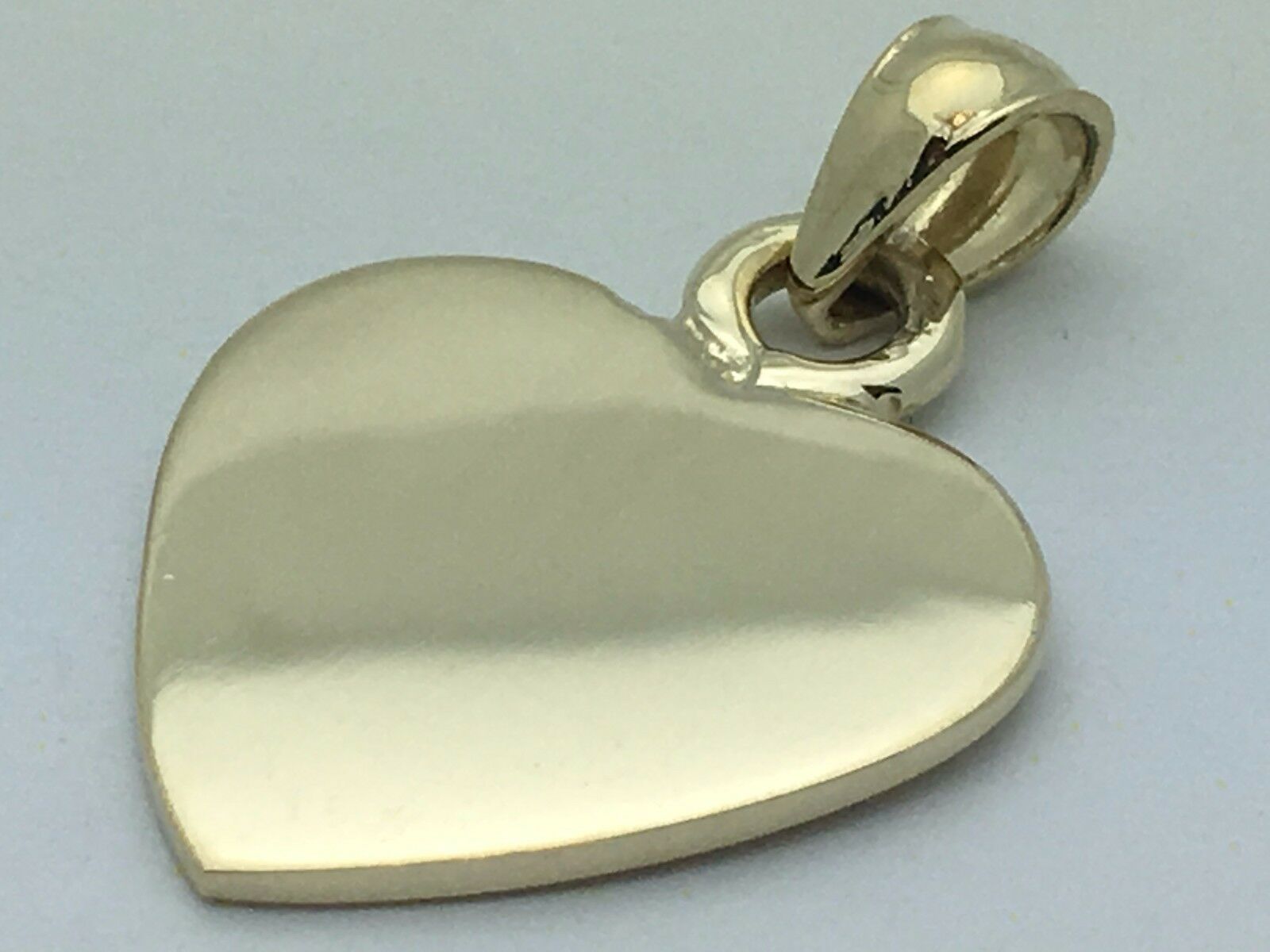 14k Yellow Gold Solid Plain Flat Engravable Heart Charm Pendant 2.8 grams