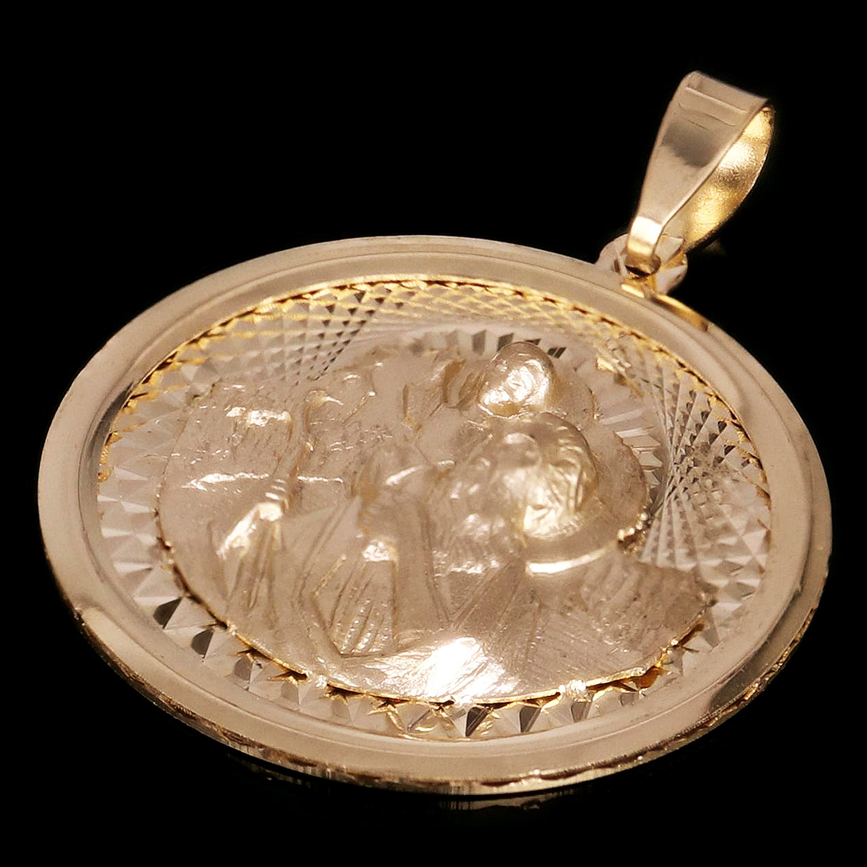 Italian 14k Yellow Gold Saint Cristobal Medal Charm Pendant 1.1" 2.5 grams - 2.5 grams