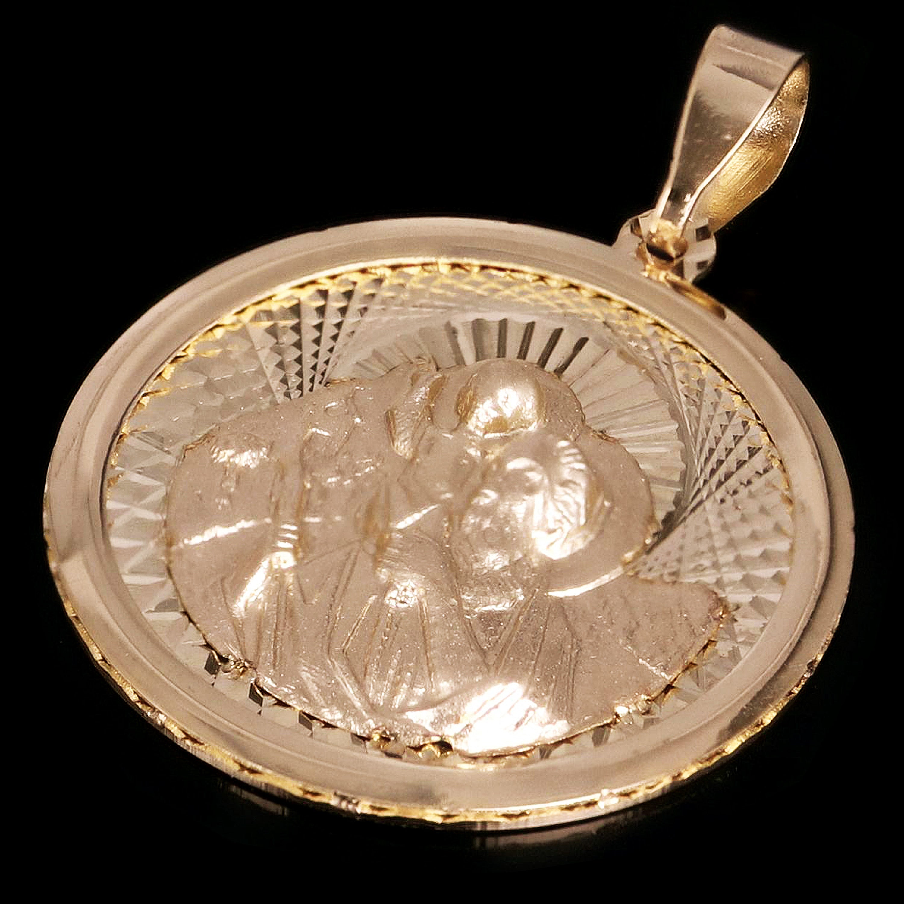Italian 14k Yellow Gold Saint Cristobal Medal Charm Pendant 1.1" 2 grams - 2 grams