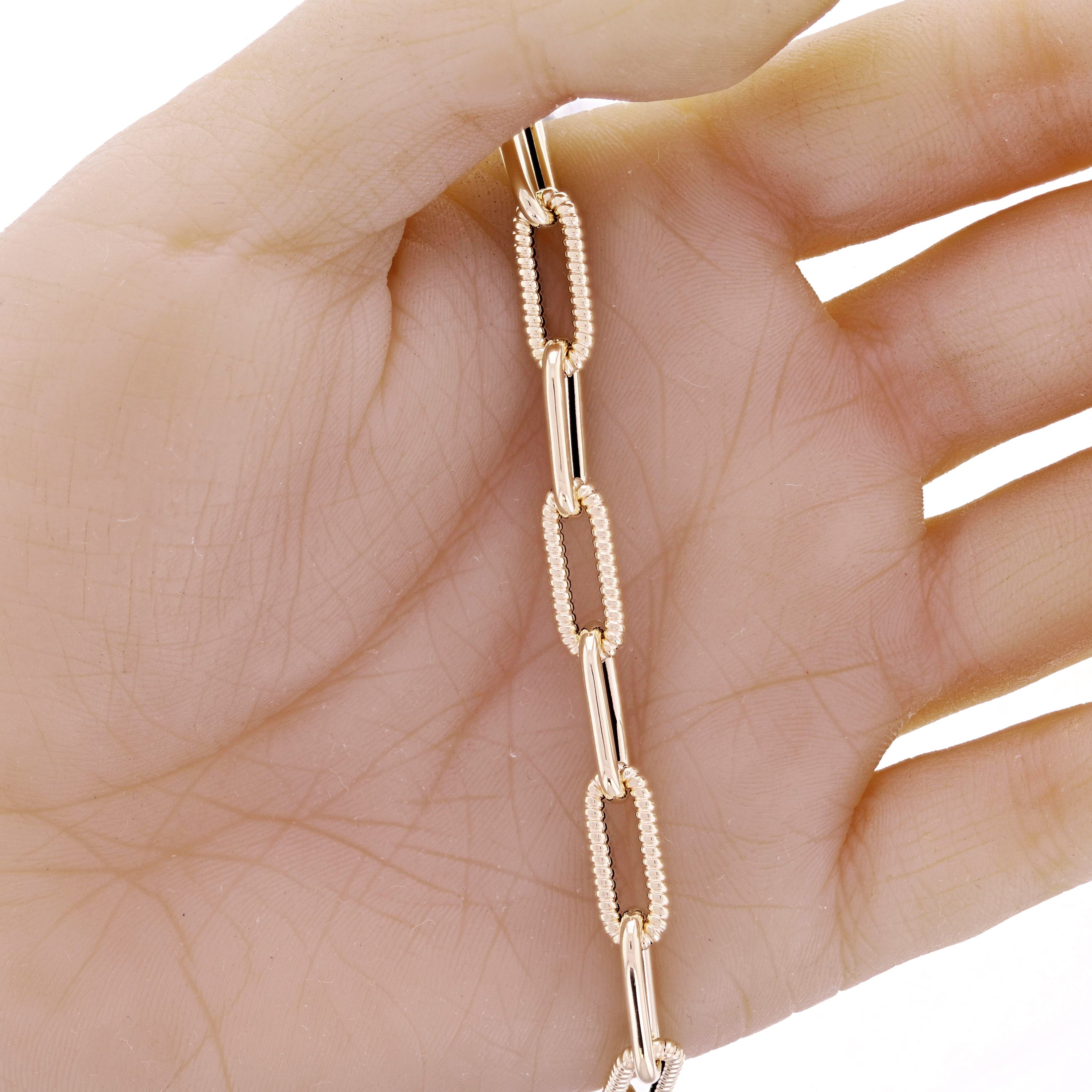 Italian 14k Yellow Gold Hollow Twisted Paper Clip Link Bracelet 8" 6.8mm 4.2g