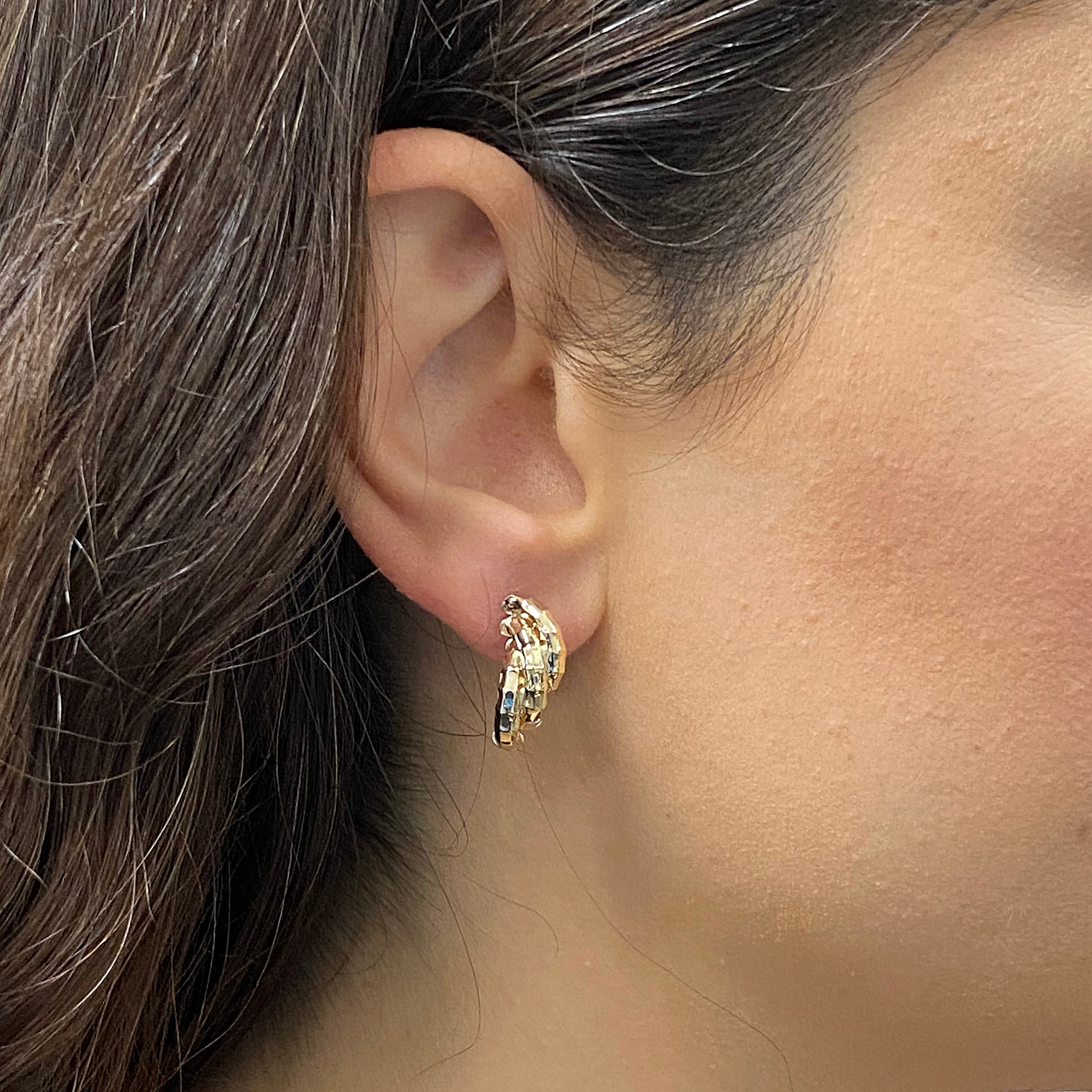 Italian 14k Yellow Gold Bamboo Texture Triple Macaroni Link Stud Earrings - Yellow