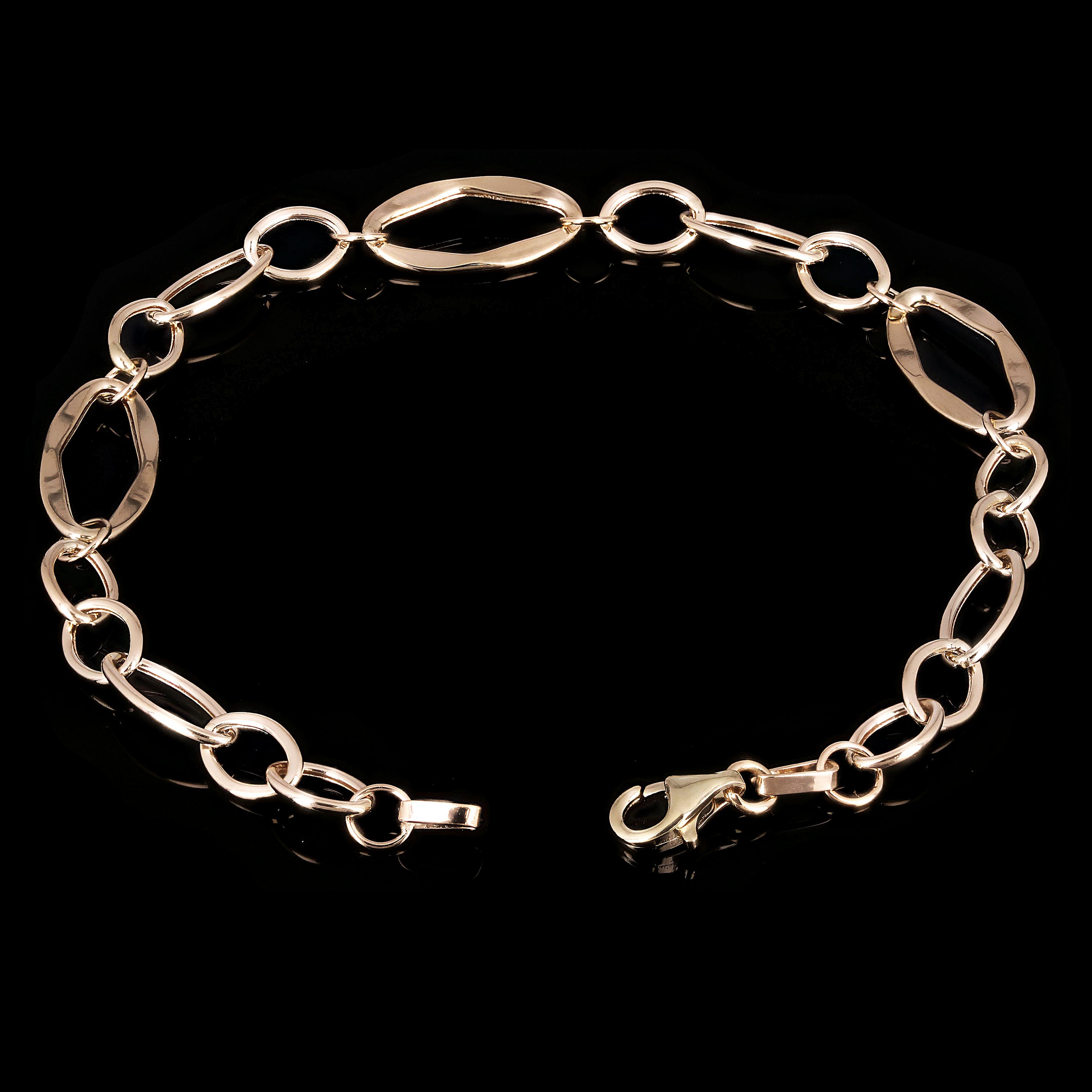 Italian 14k Yellow Gold Hollow Oval Link Bracelet 7.5" 8.3mm 2.8 grams