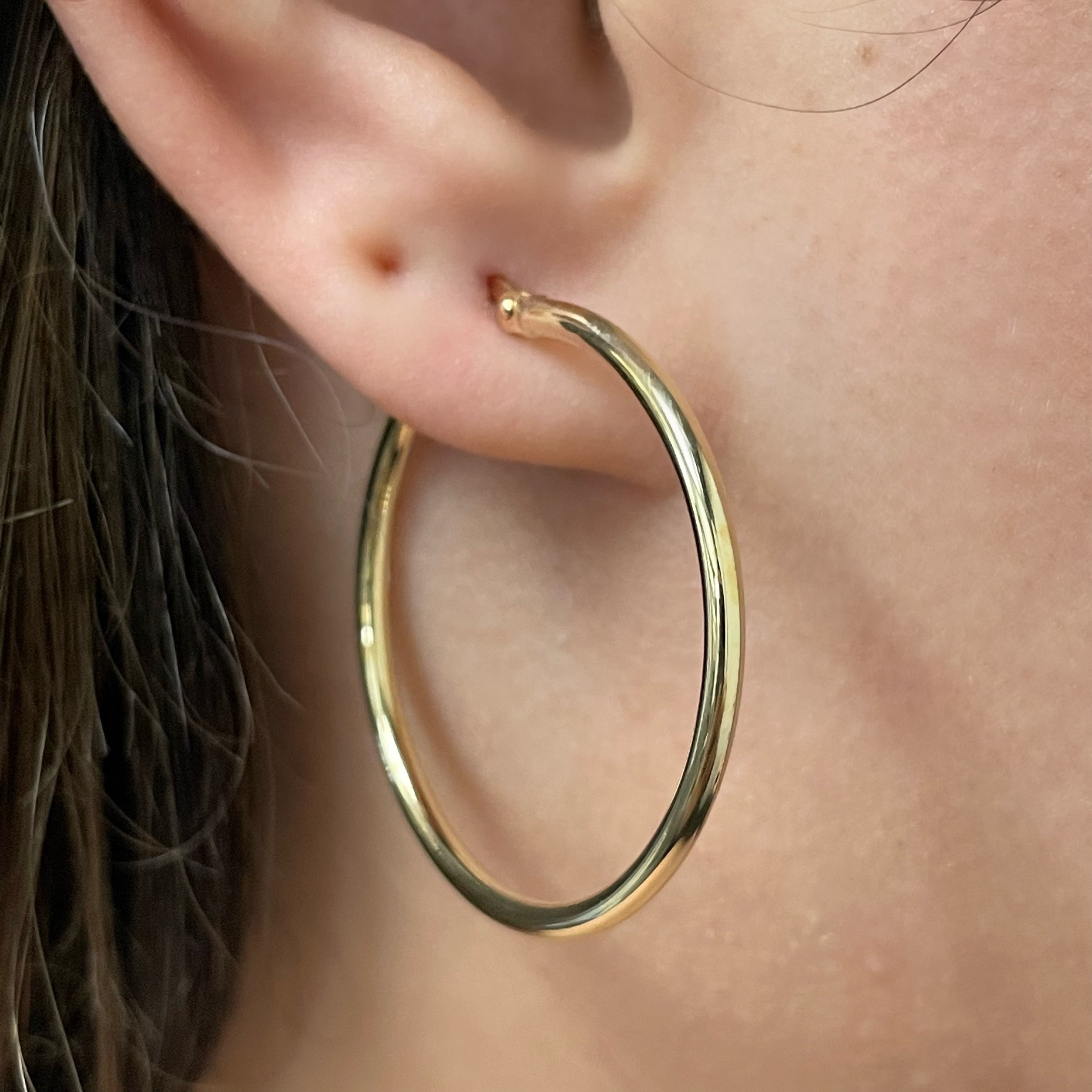 Italian 14k Yellow Gold High Polish Round Hoop Earrings 1" 2mm 1.5 grams