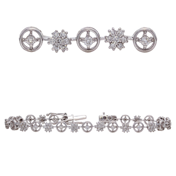 14k White Gold 1.82ctw  Diamond Floral Circle Link Tennis Bracelet 6.5