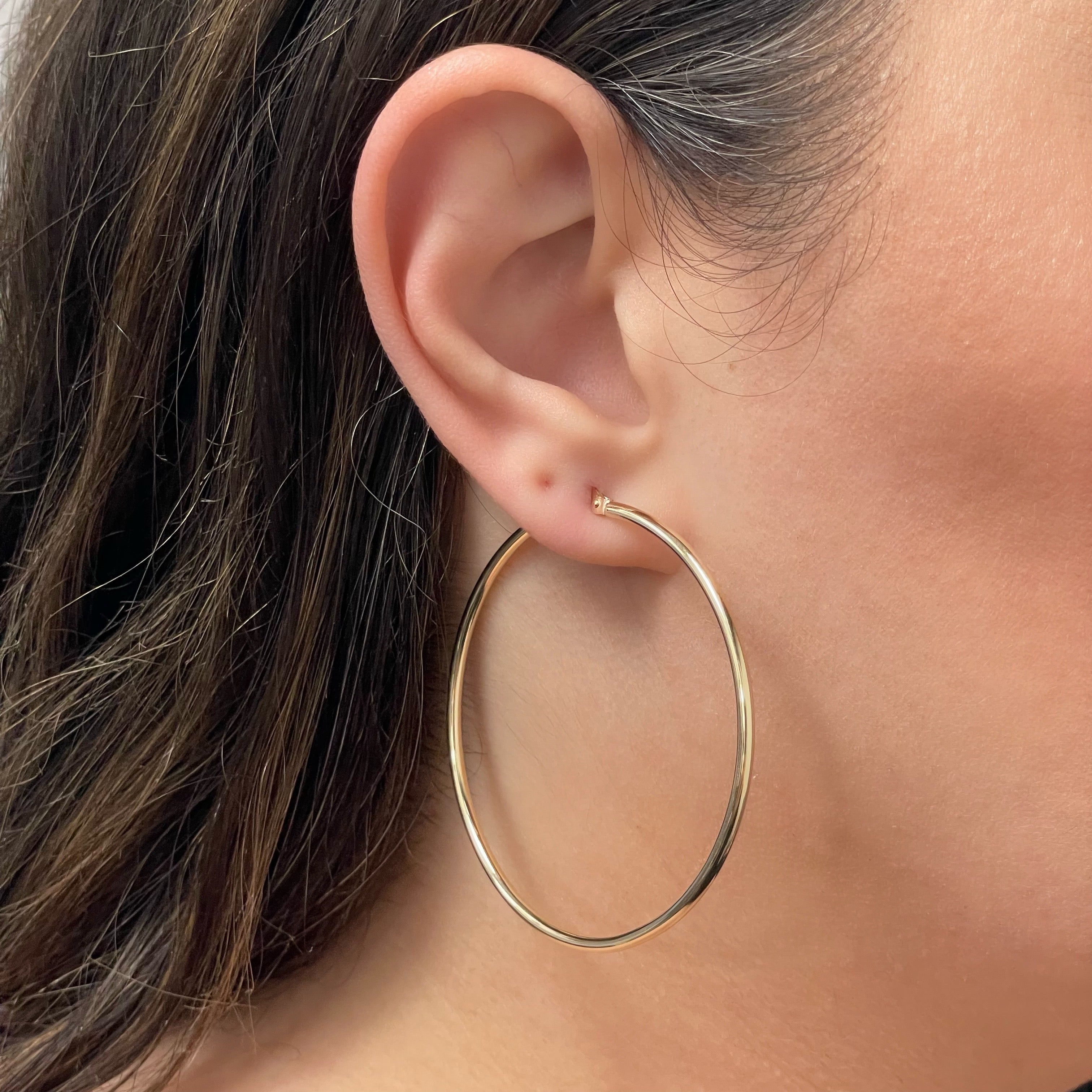 Italian 14k Yellow Gold High Polish 2mm 2" Diameter Round Hoop Earrings 2.8grams