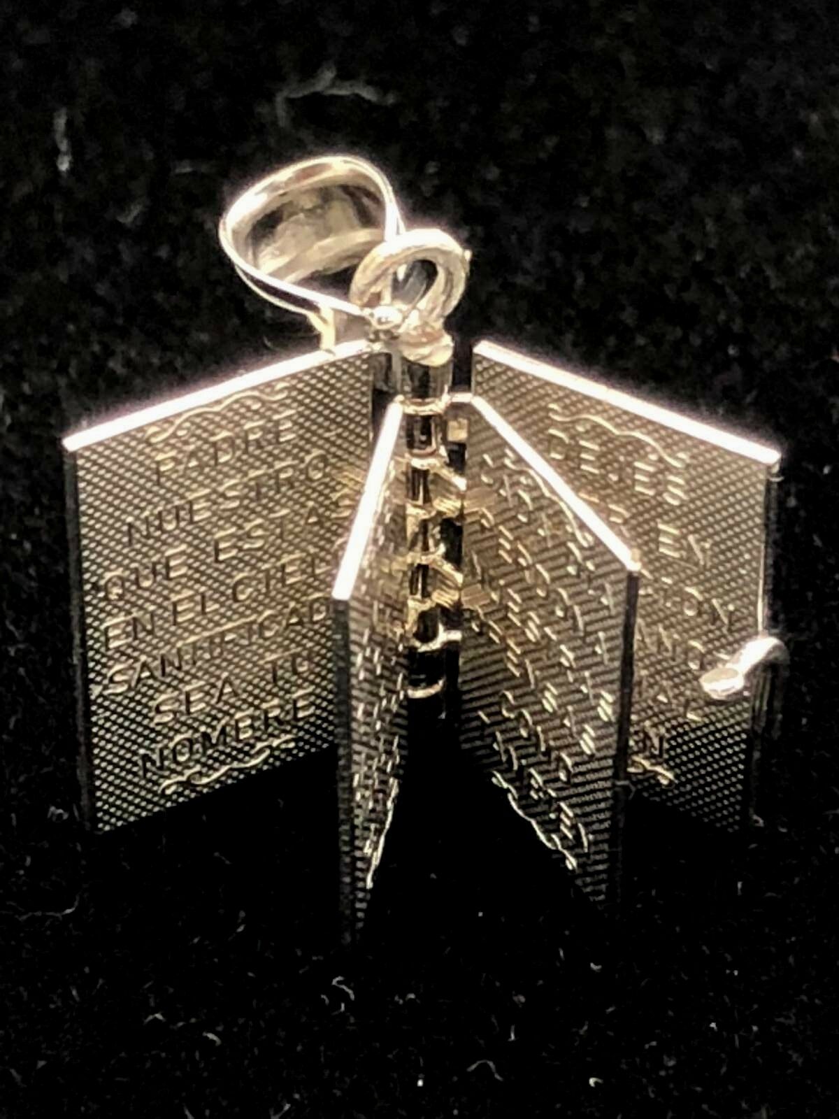 14k White Gold Religious Holy Bible Charm Pendant with Written Pages Inside 3.4g