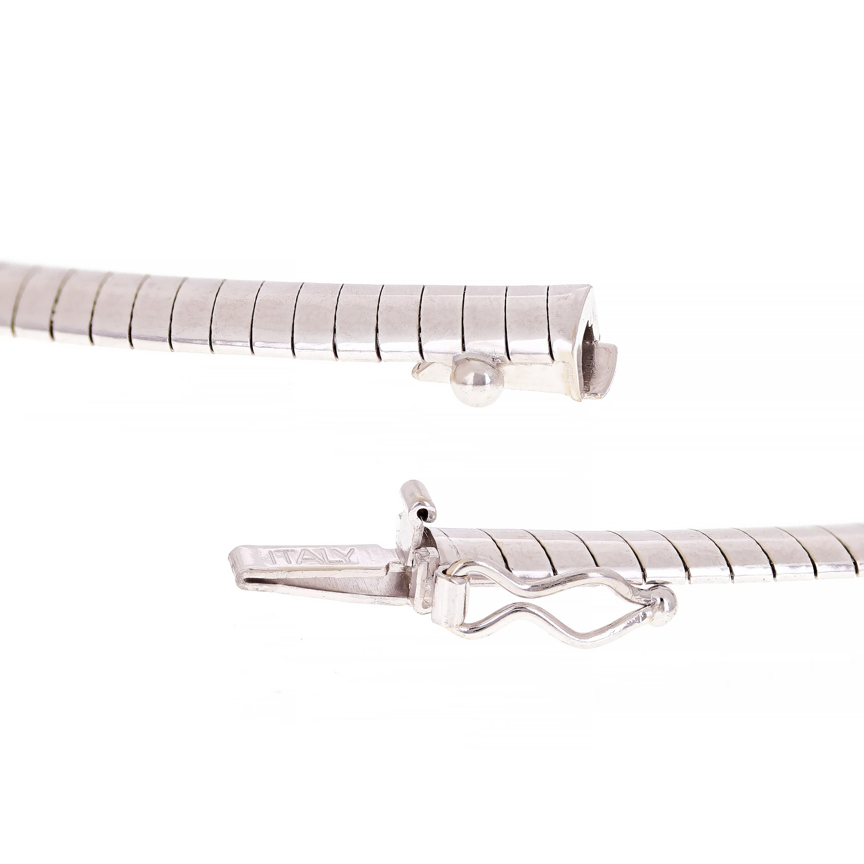 Women's Italian 14k White Gold Omega Necklace Choker 16.5" 4mm 15.3 grams - 15.3 grams