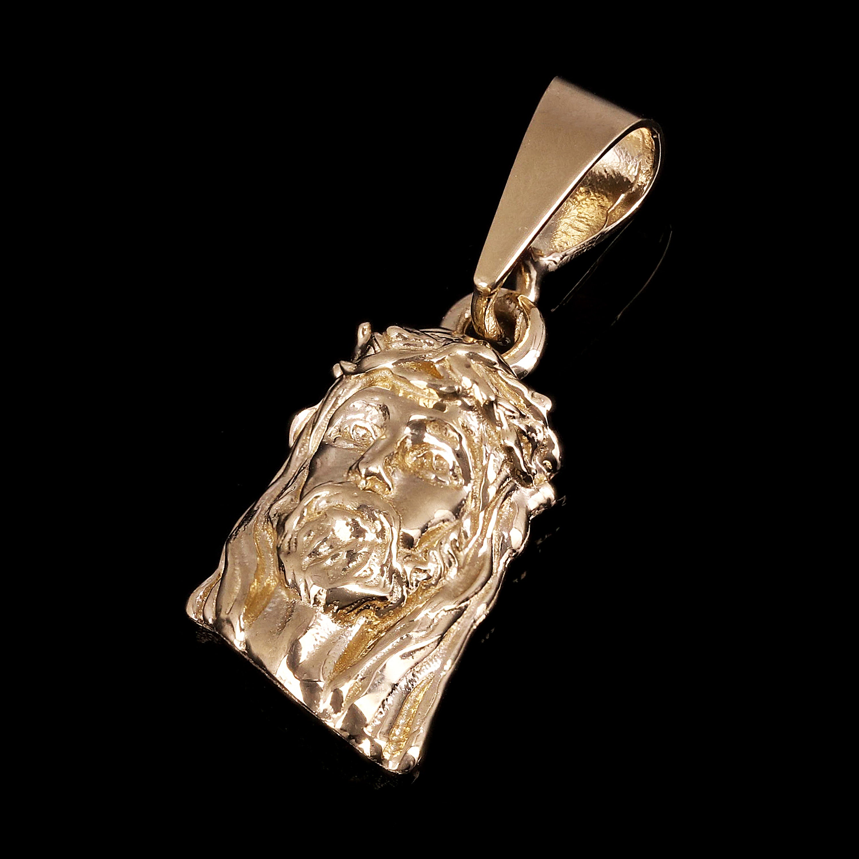 14k Yellow Gold Jesus Piece Jesus Christ Face Pendant 1.1" 3.2 grams
