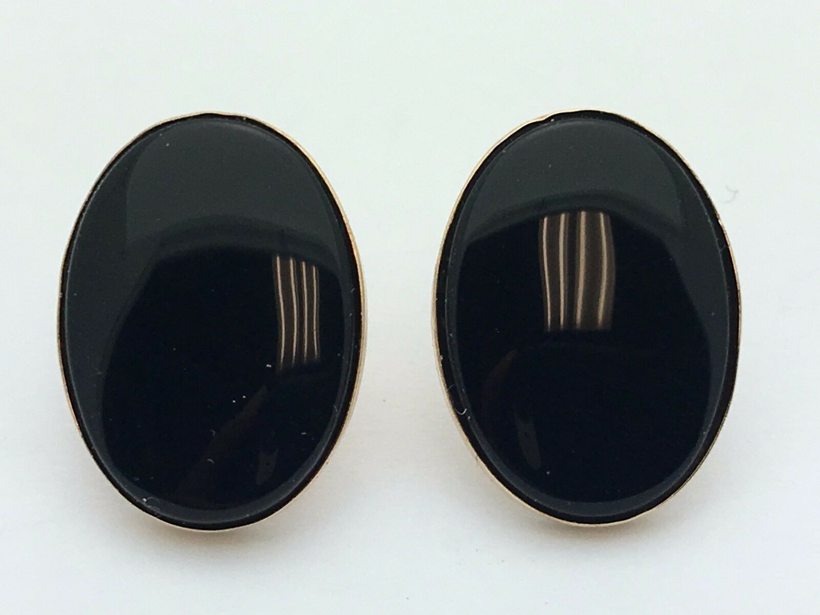 14k Yellow Gold Oval Black Onyx Stud Earrings 3.6 grams