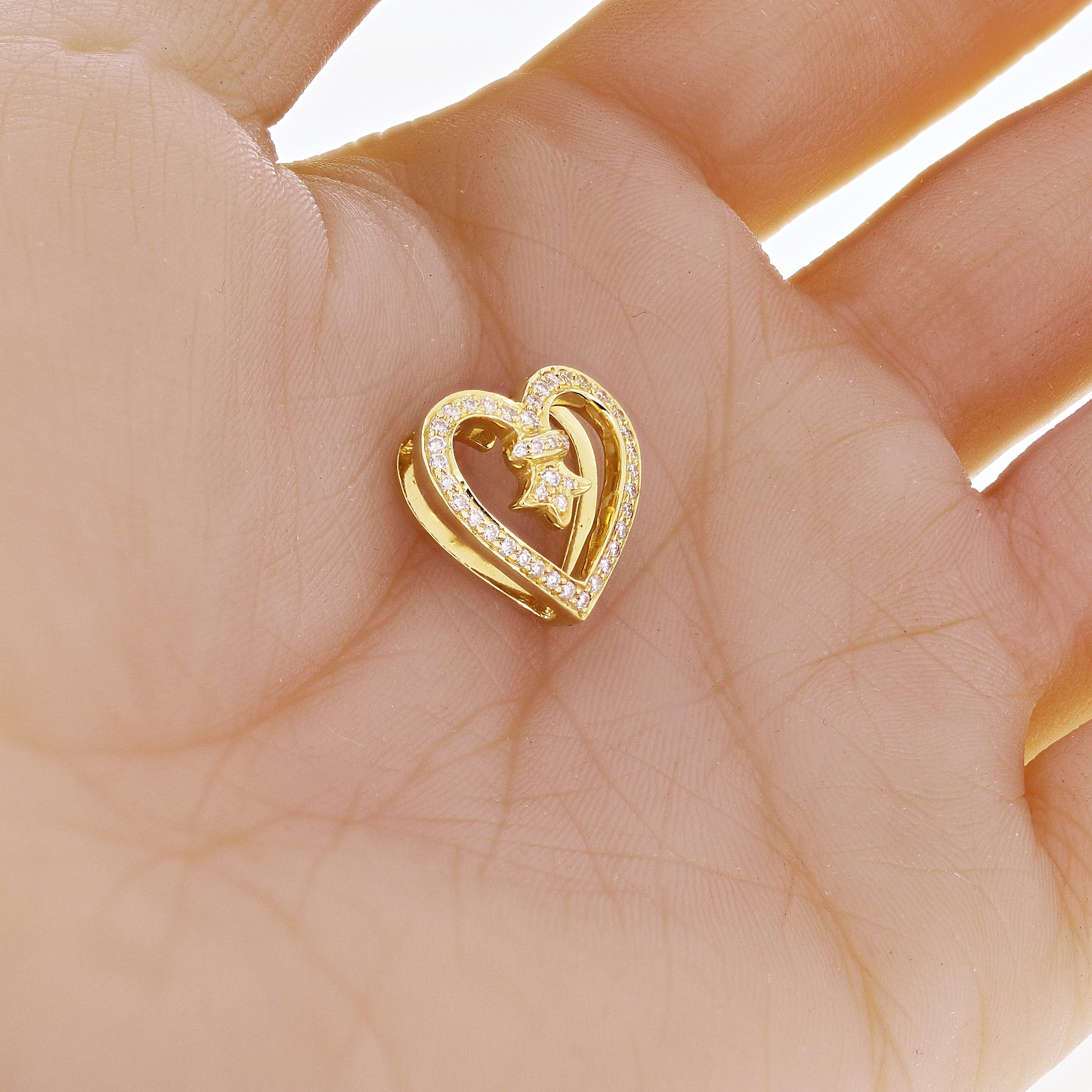 18k Yellow Gold Open Heart Diamond Charm Pendant 16.7mm x 17.5mm 3.6 grams